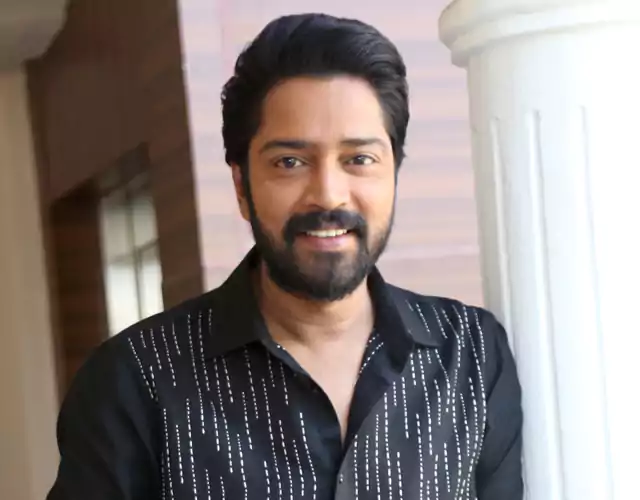 Allari Naresh 12A Railway Colony Interview Photos